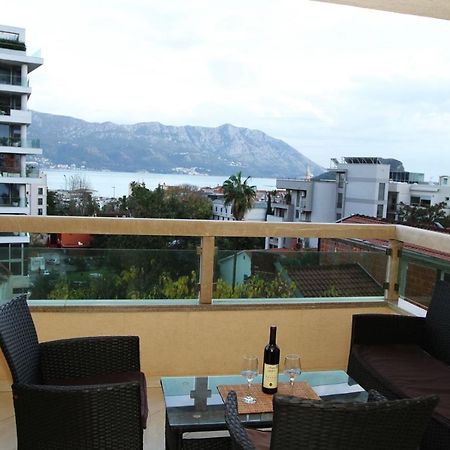 Luxury Apartment Big Blue Будва Екстер'єр фото
