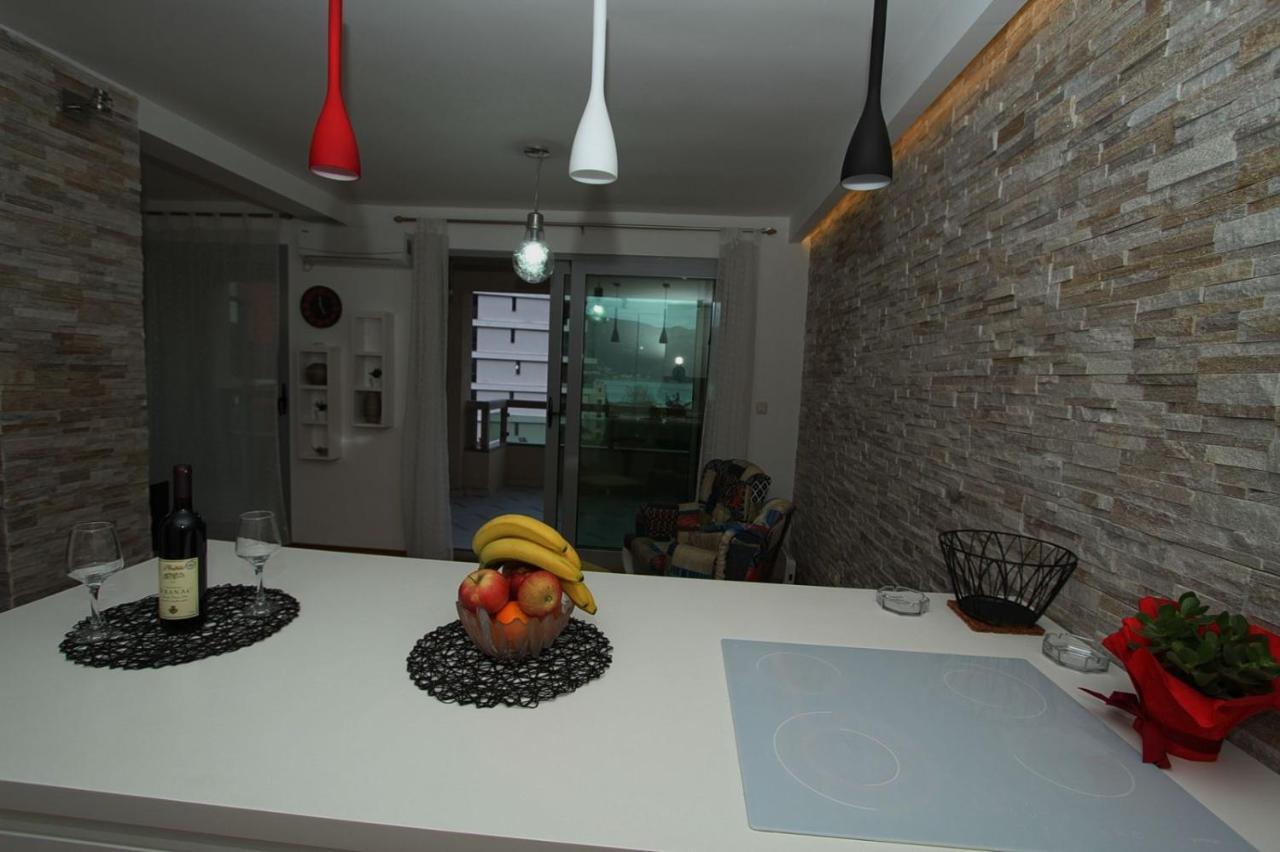 Luxury Apartment Big Blue Будва Екстер'єр фото