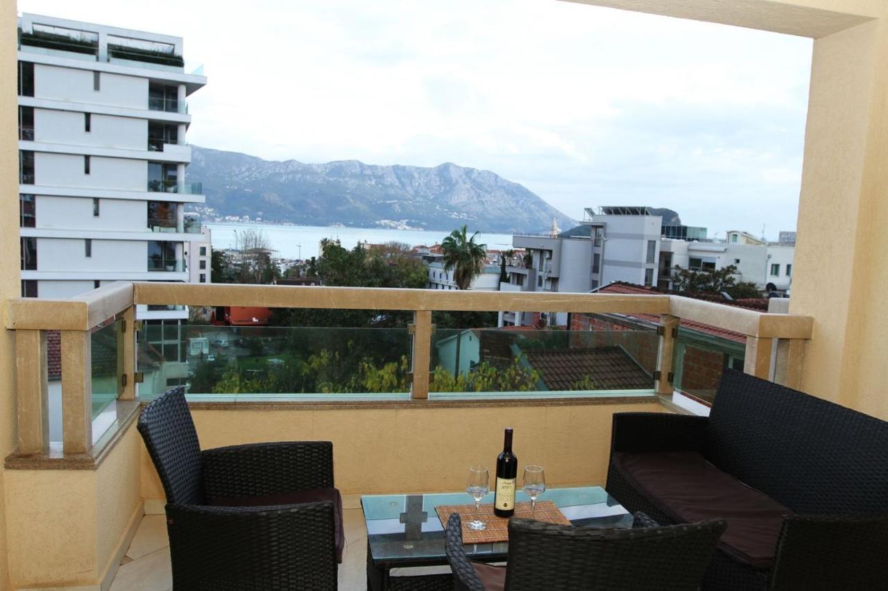 Luxury Apartment Big Blue Будва Екстер'єр фото