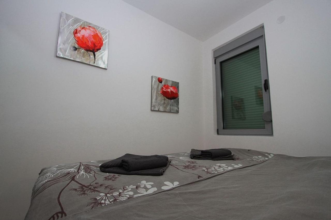 Luxury Apartment Big Blue Будва Екстер'єр фото